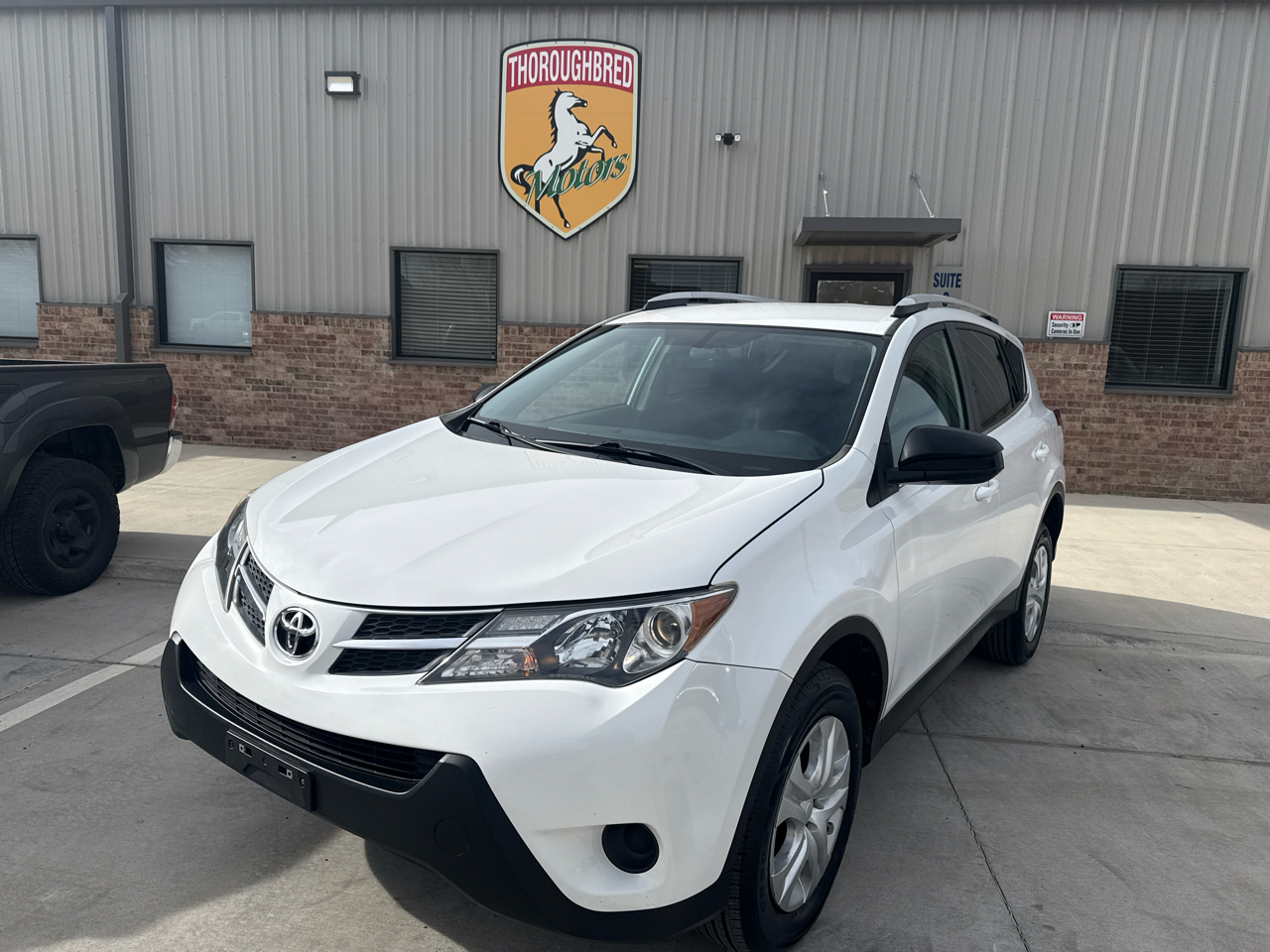 Toyota RAV4 FWD 4dr LE (Natl) 2014