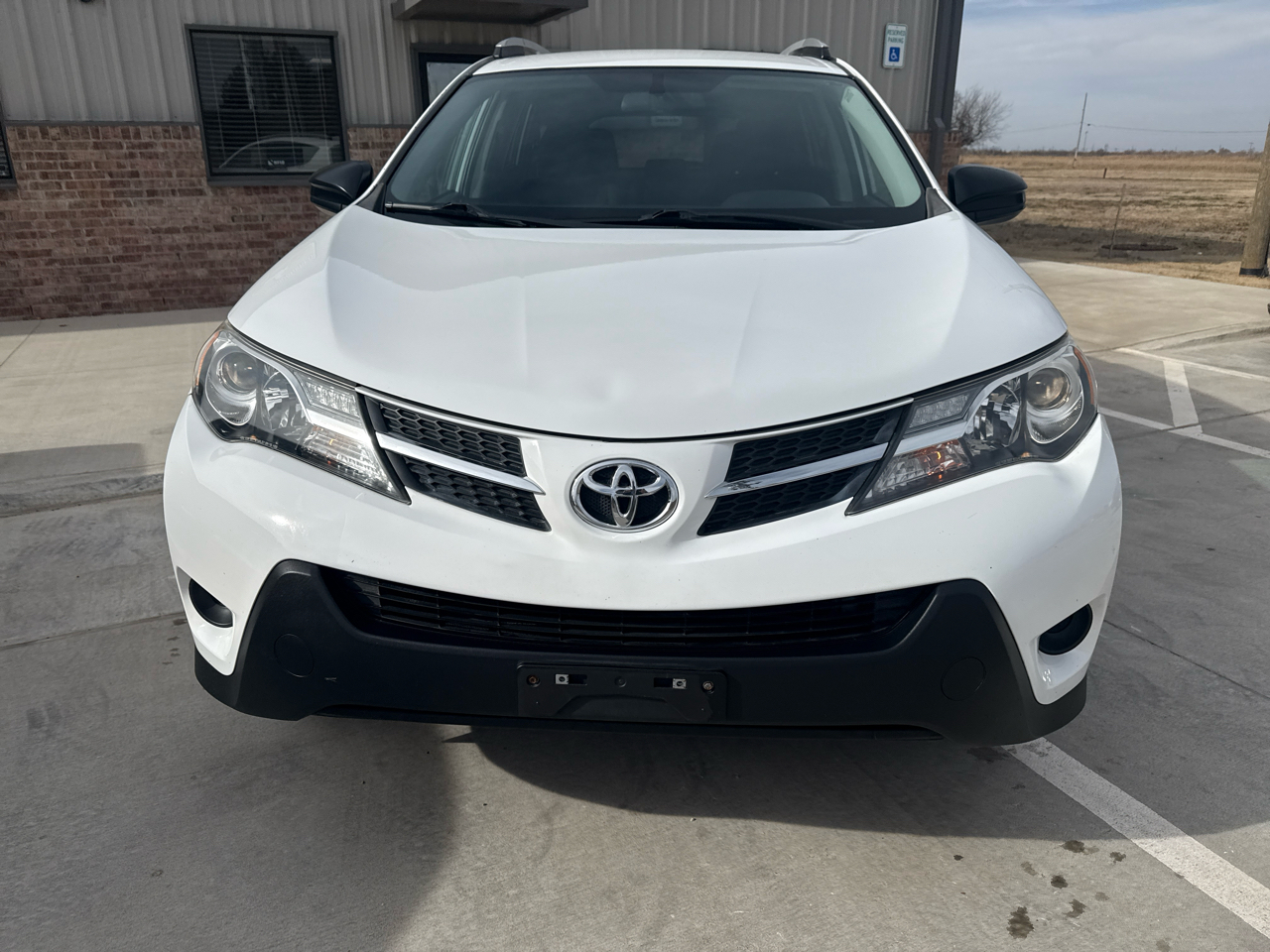 Toyota RAV4 FWD 4dr LE (Natl) 2014
