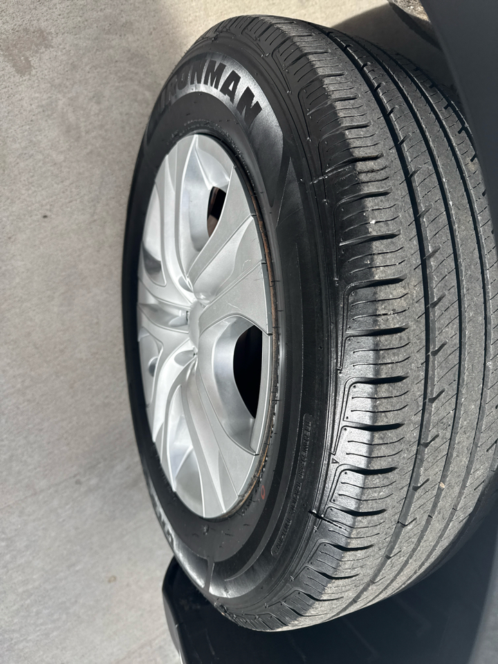 Toyota RAV4 FWD 4dr LE (Natl) 2014