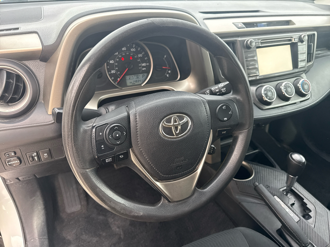 Toyota RAV4 FWD 4dr LE (Natl) 2014
