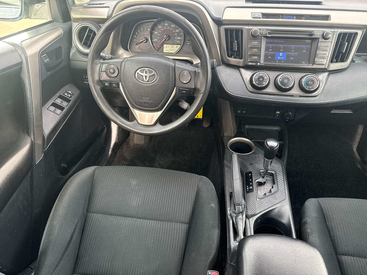 Toyota RAV4 FWD 4dr LE (Natl) 2014