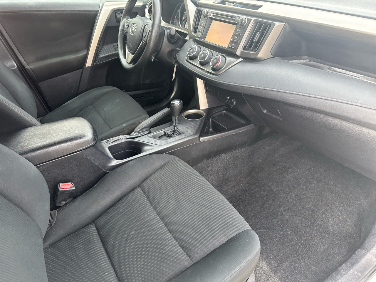 Toyota RAV4 FWD 4dr LE (Natl) 2014