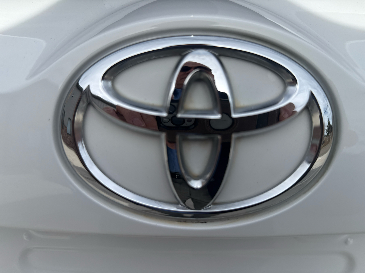 Toyota RAV4 FWD 4dr LE (Natl) 2014