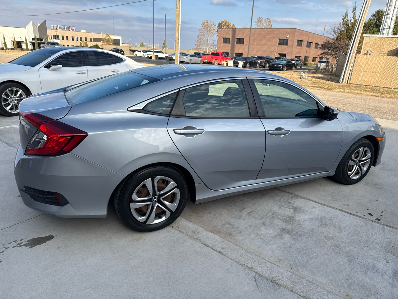 Honda Civic Sedan 4dr CVT LX 2016