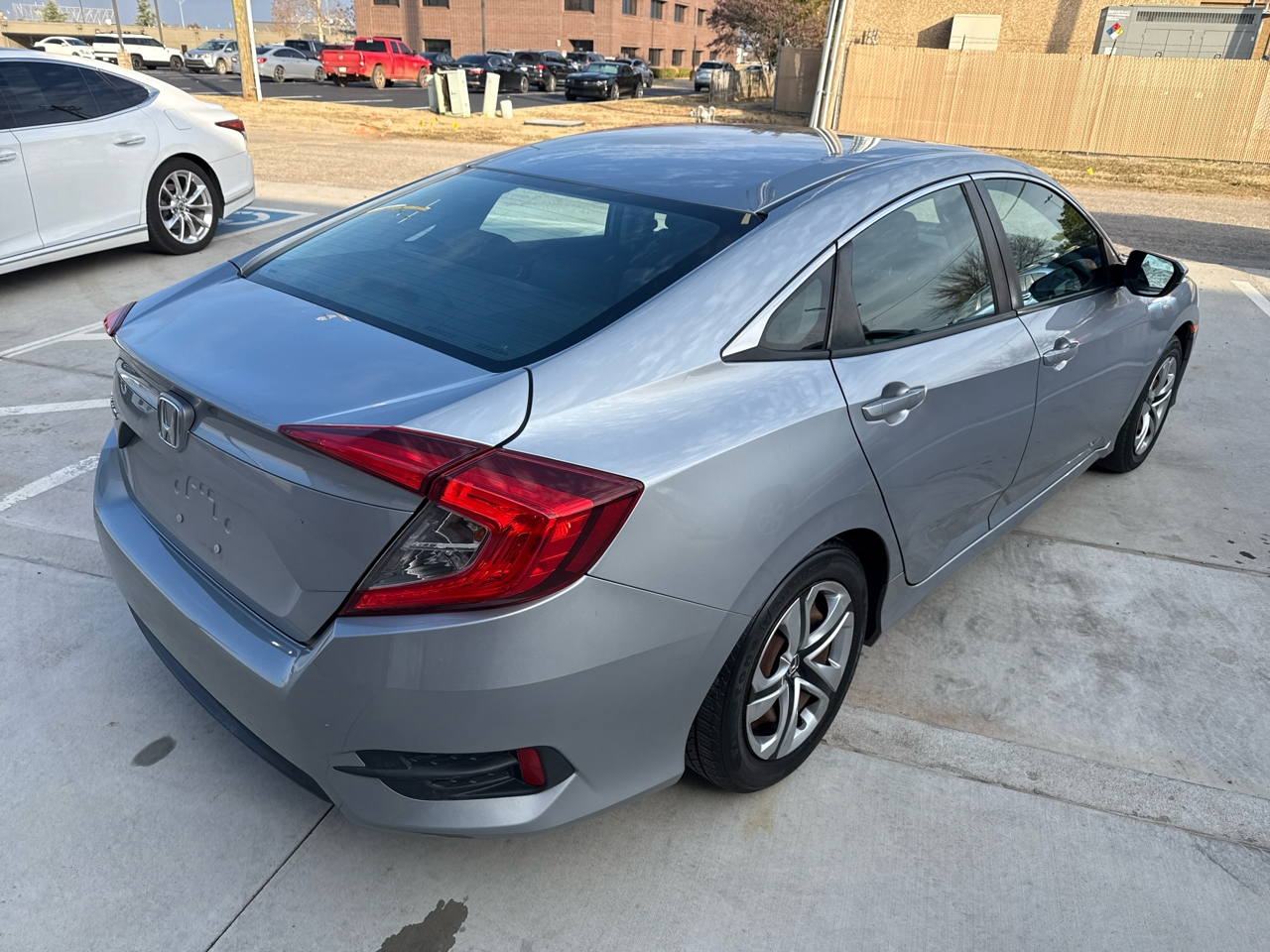 Honda Civic Sedan 4dr CVT LX 2016