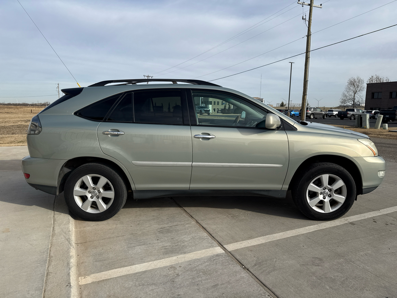 Lexus RX 330 4dr SUV AWD 2005