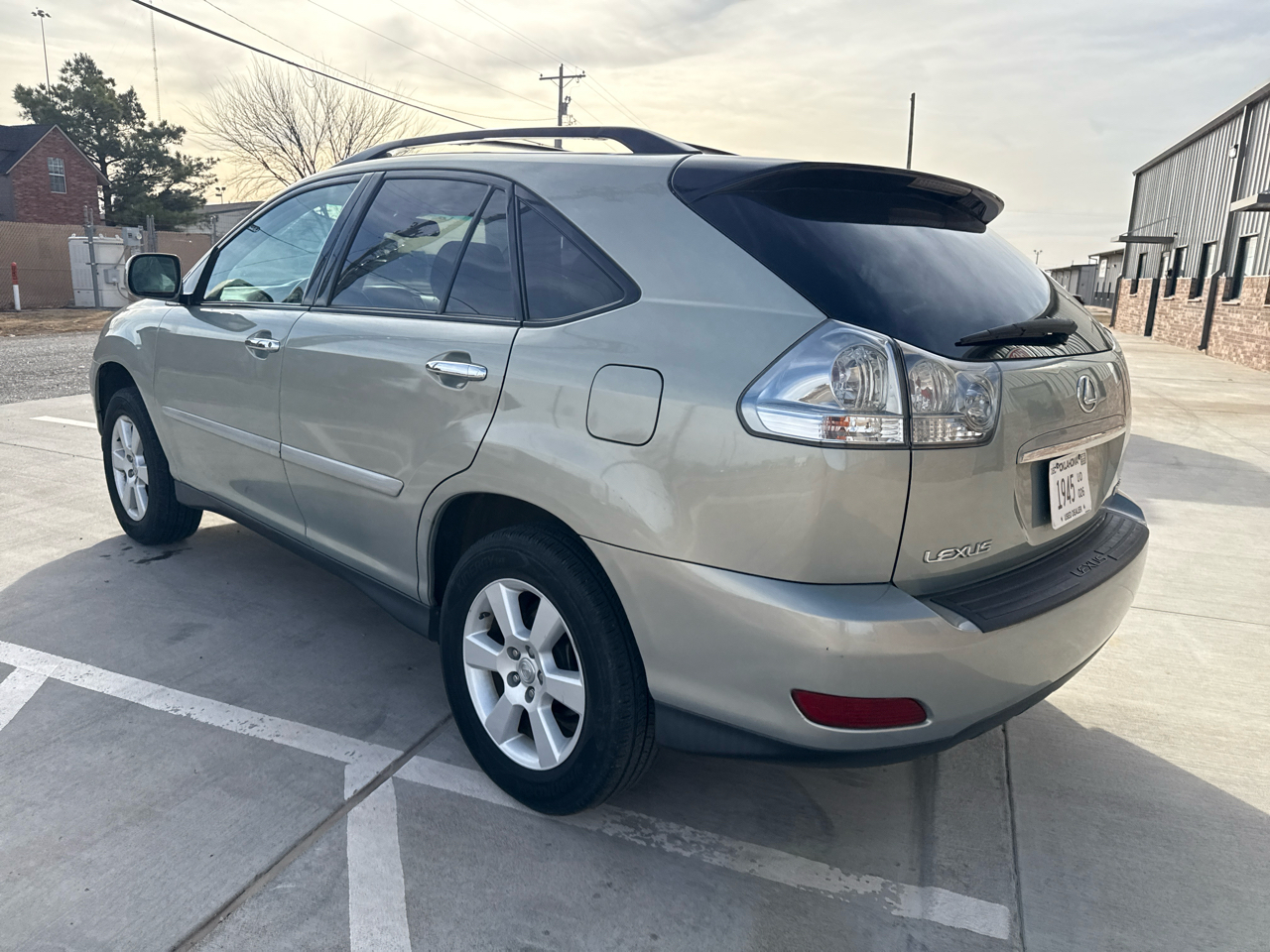 Lexus RX 330 4dr SUV AWD 2005