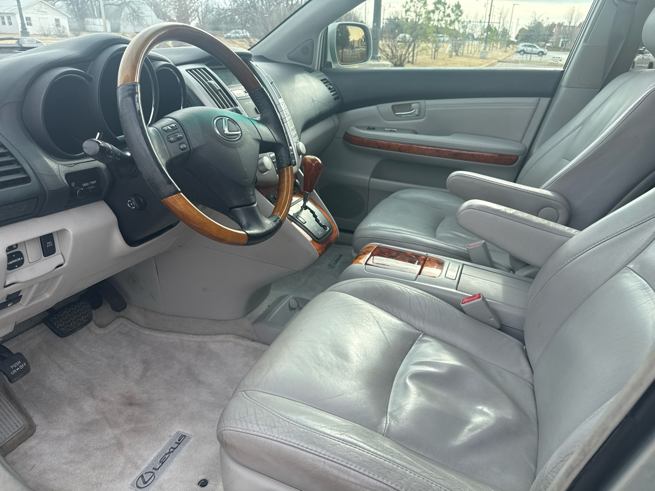 Lexus RX 330 4dr SUV AWD 2005