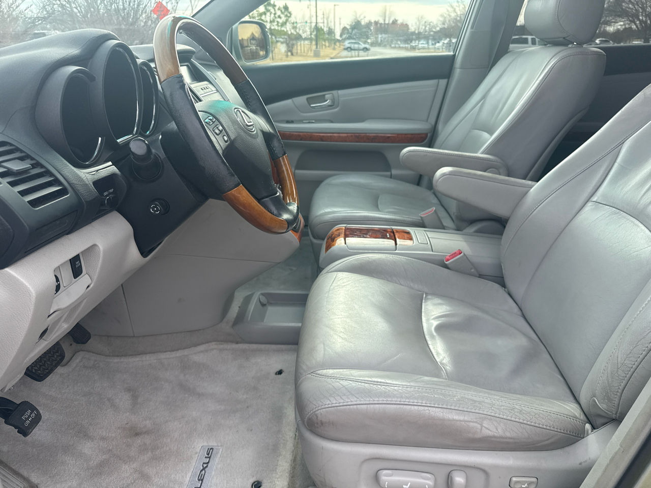 Lexus RX 330 4dr SUV AWD 2005