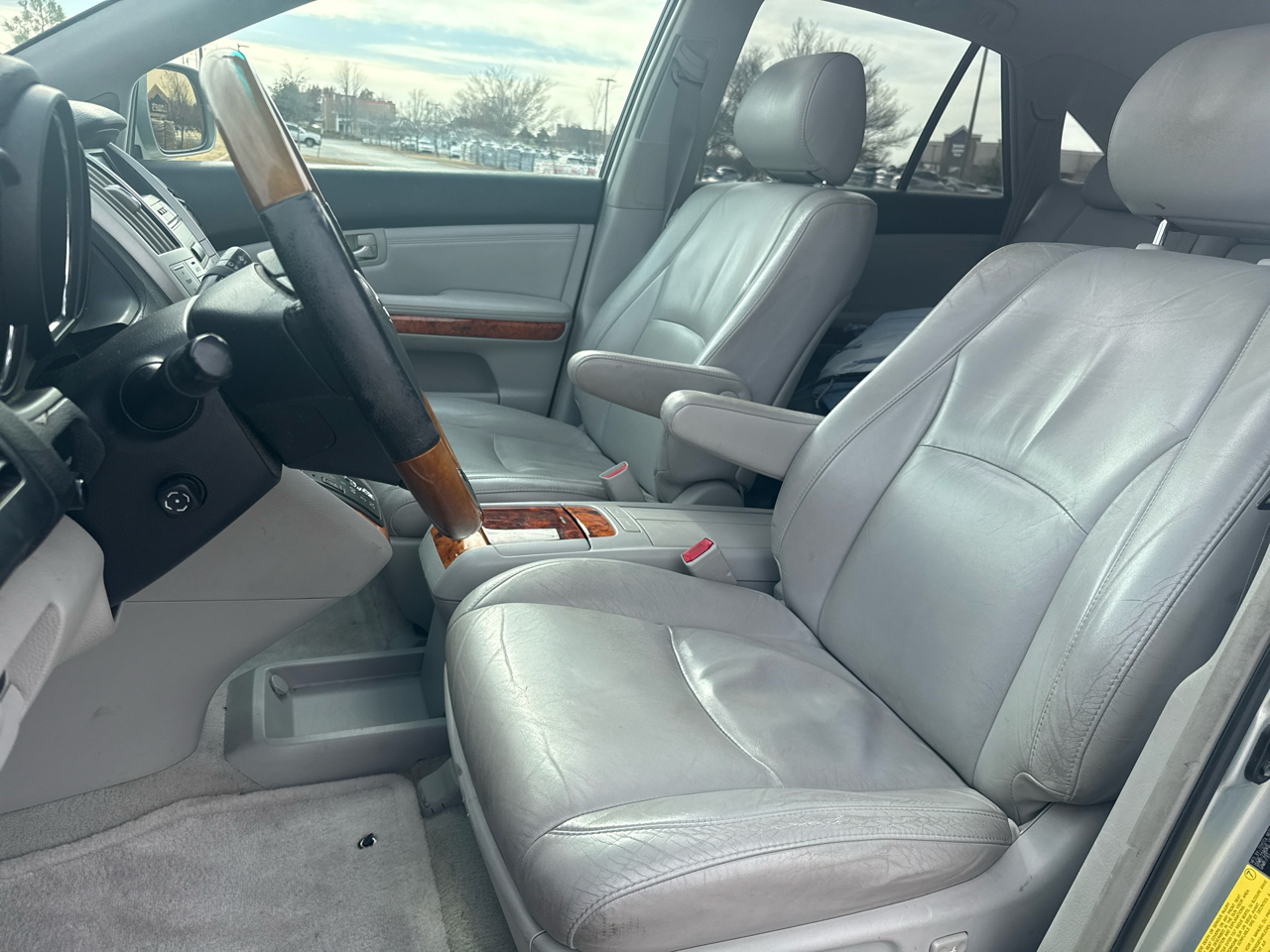 Lexus RX 330 4dr SUV AWD 2005