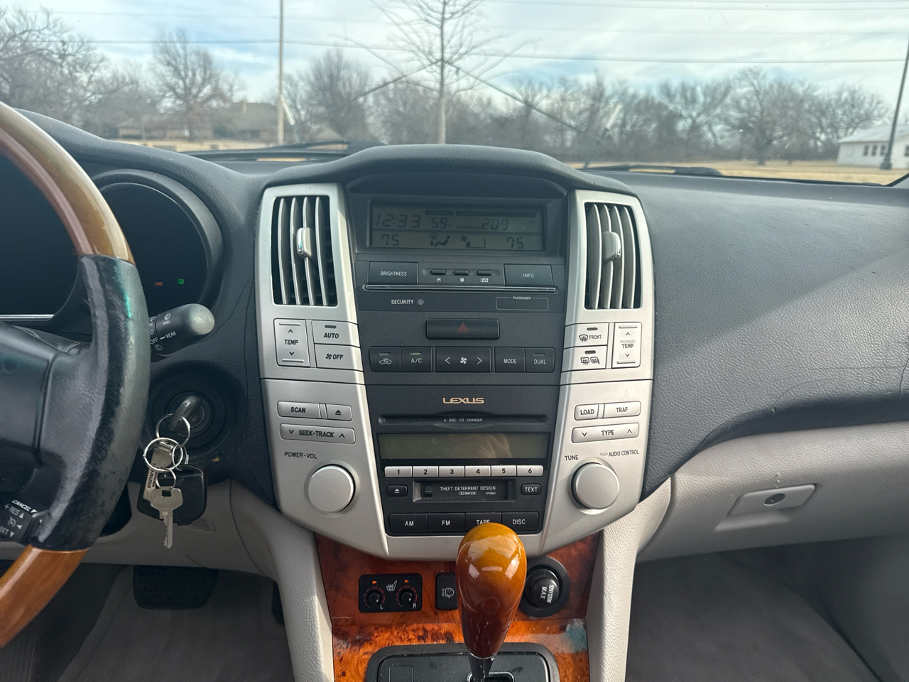 Lexus RX 330 4dr SUV AWD 2005