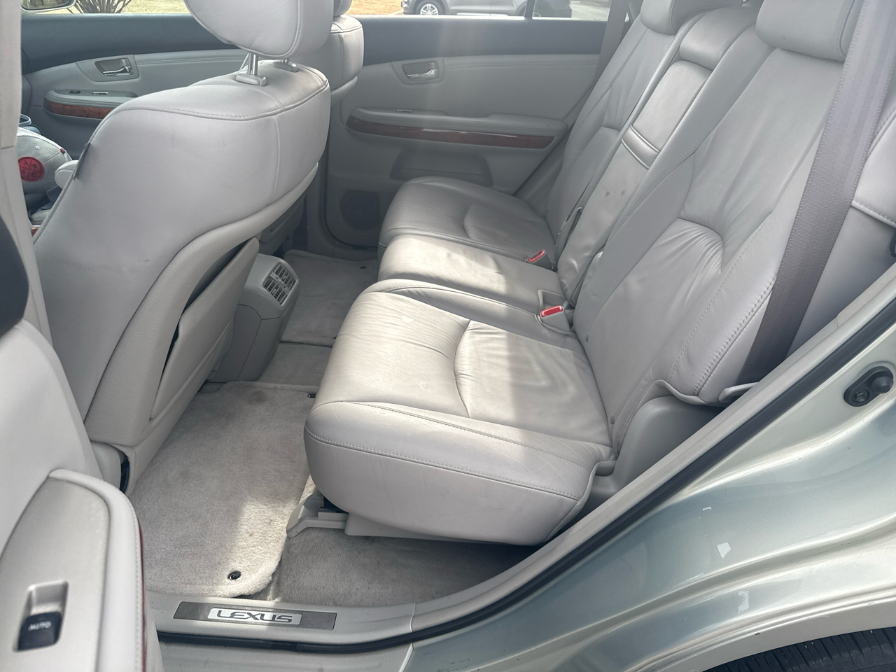 Lexus RX 330 4dr SUV AWD 2005