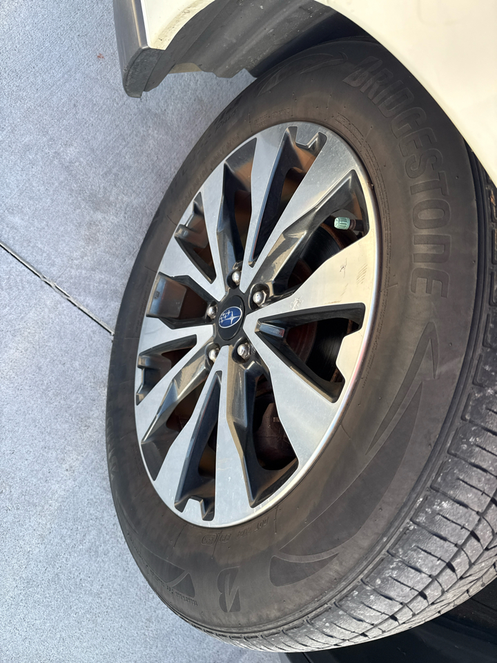 Subaru Outback 4dr Wgn 3.6R Limited 2016