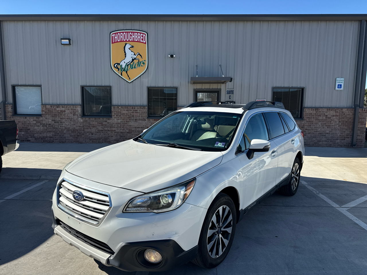 Subaru Outback 4dr Wgn 3.6R Limited 2016