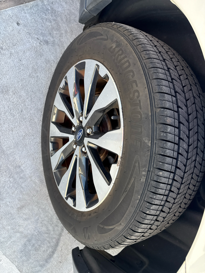 Subaru Outback 4dr Wgn 3.6R Limited 2016