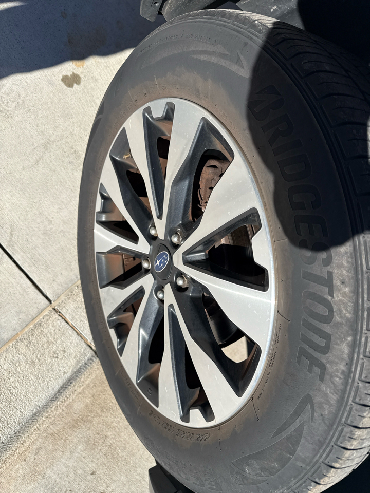 Subaru Outback 4dr Wgn 3.6R Limited 2016