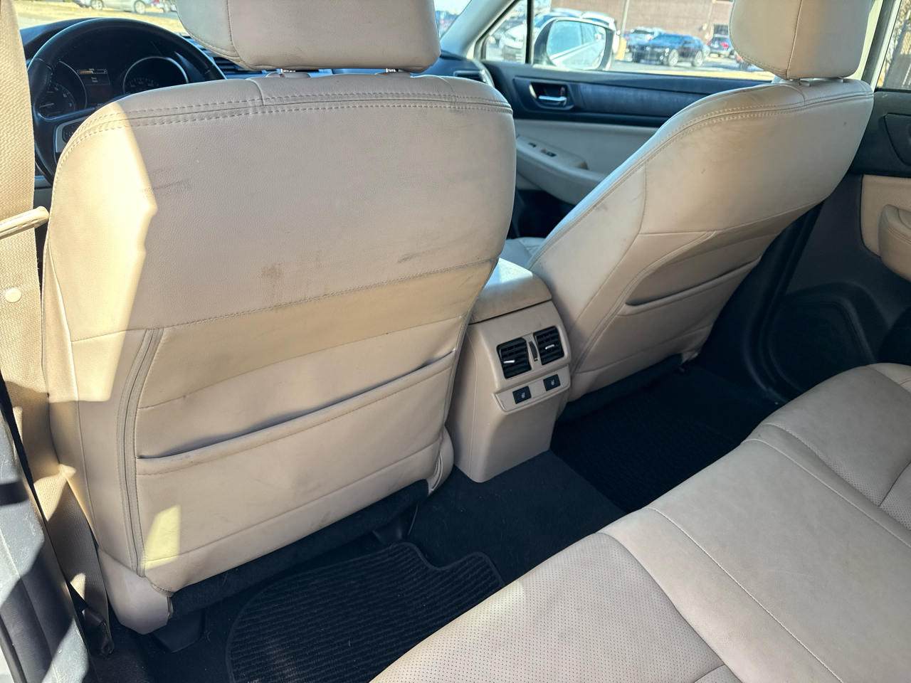 Subaru Outback 4dr Wgn 3.6R Limited 2016