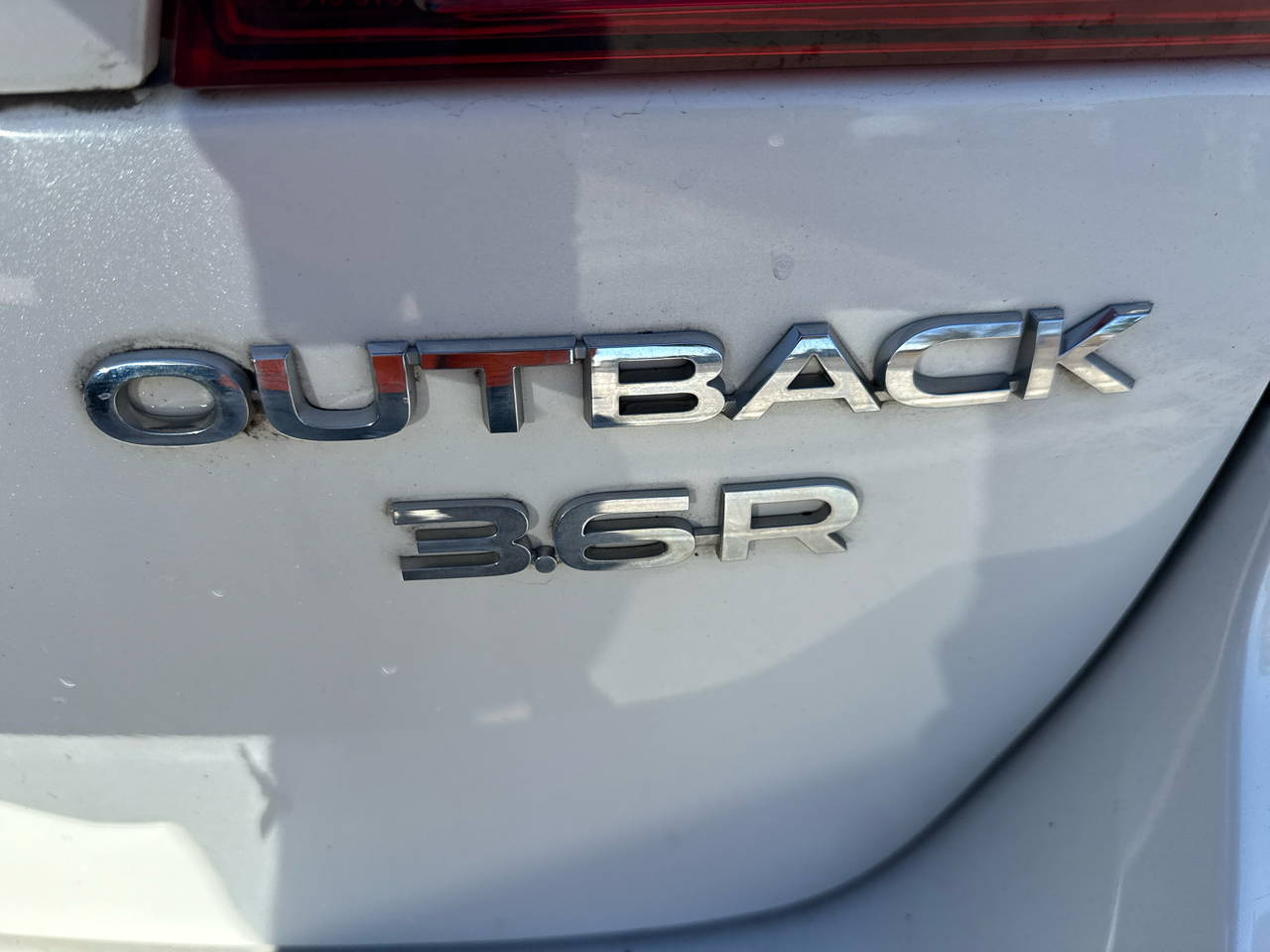 Subaru Outback 4dr Wgn 3.6R Limited 2016