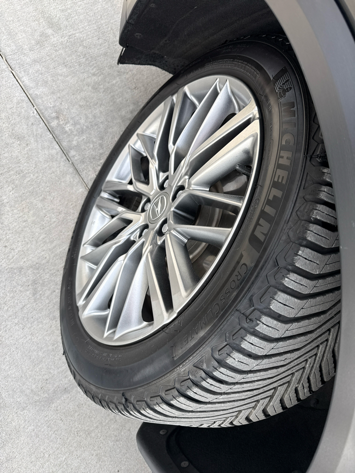 Acura MDX SH-AWD w/Advance Package 2023