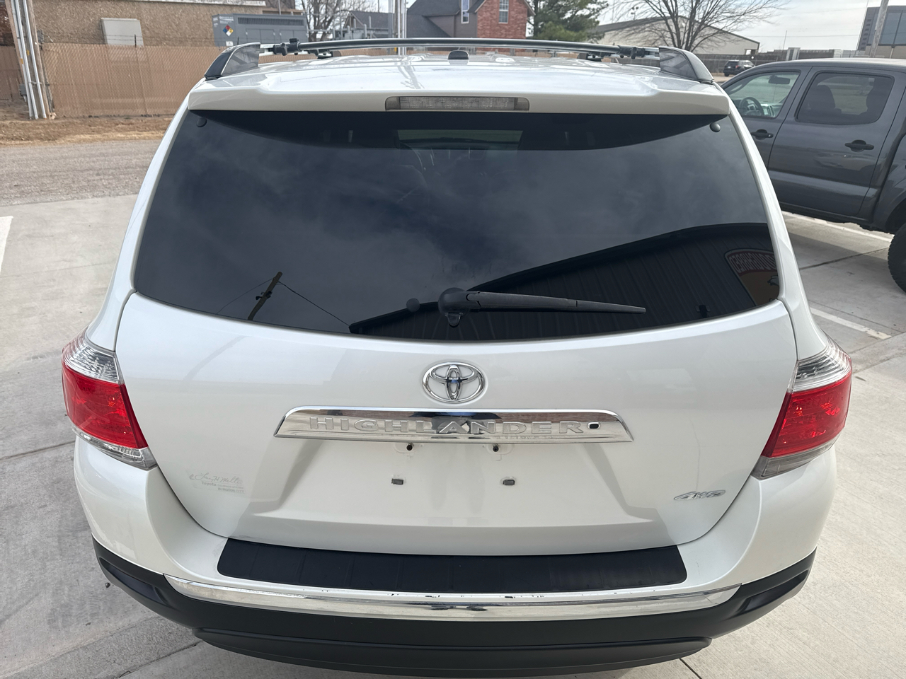 Toyota Highlander 4WD 4dr V6 Limited (Natl) 2012