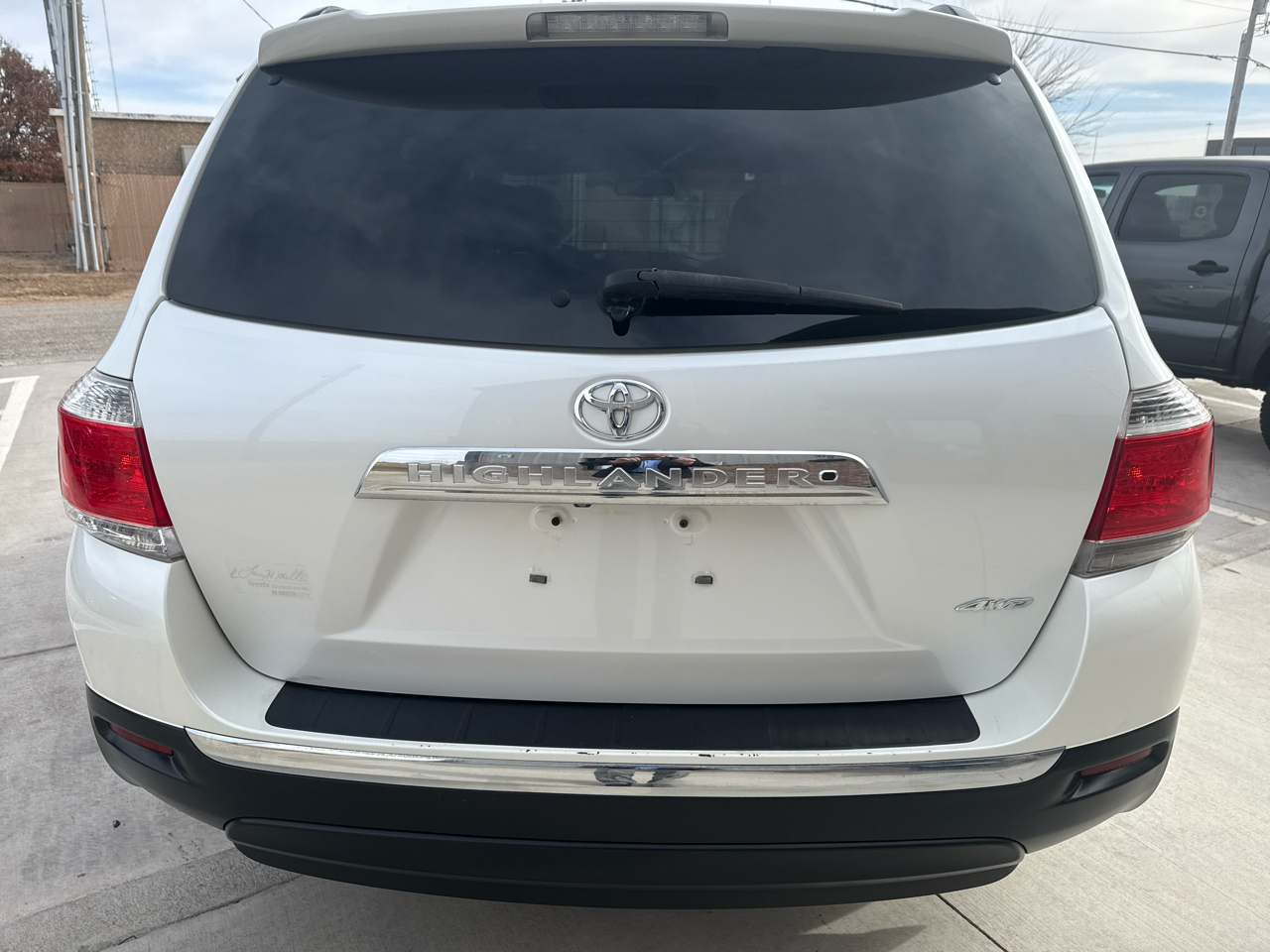 Toyota Highlander 4WD 4dr V6 Limited (Natl) 2012