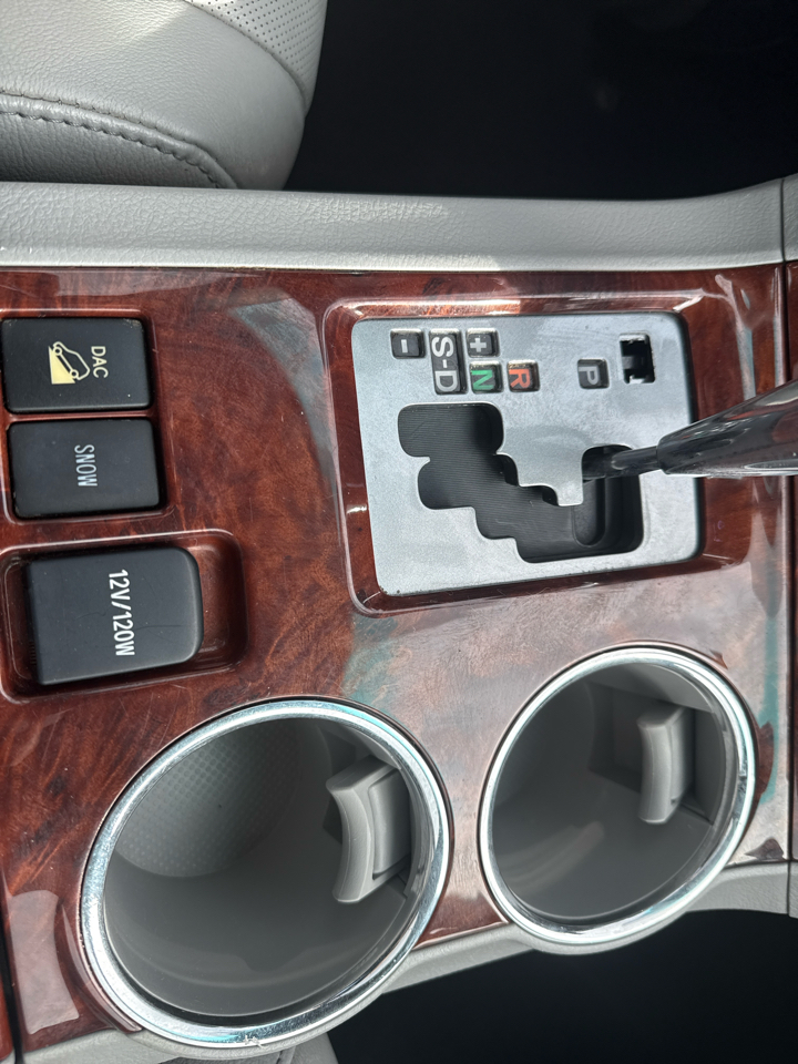 Toyota Highlander 4WD 4dr V6 Limited (Natl) 2012