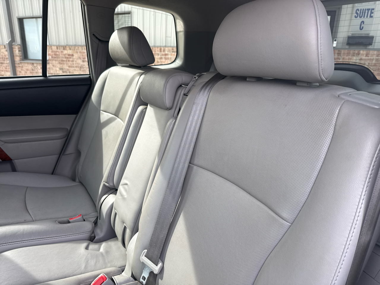 Toyota Highlander 4WD 4dr V6 Limited (Natl) 2012