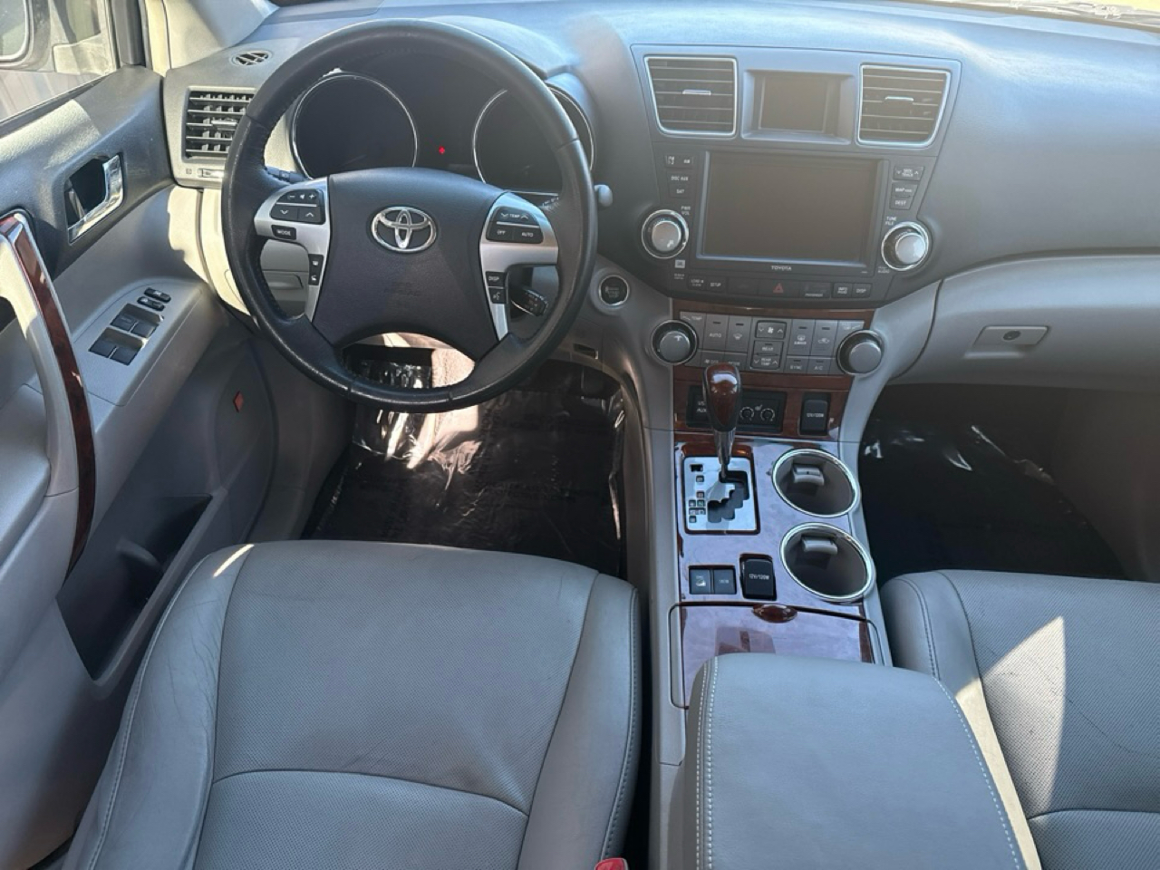 Toyota Highlander 4WD 4dr V6 Limited (Natl) 2012