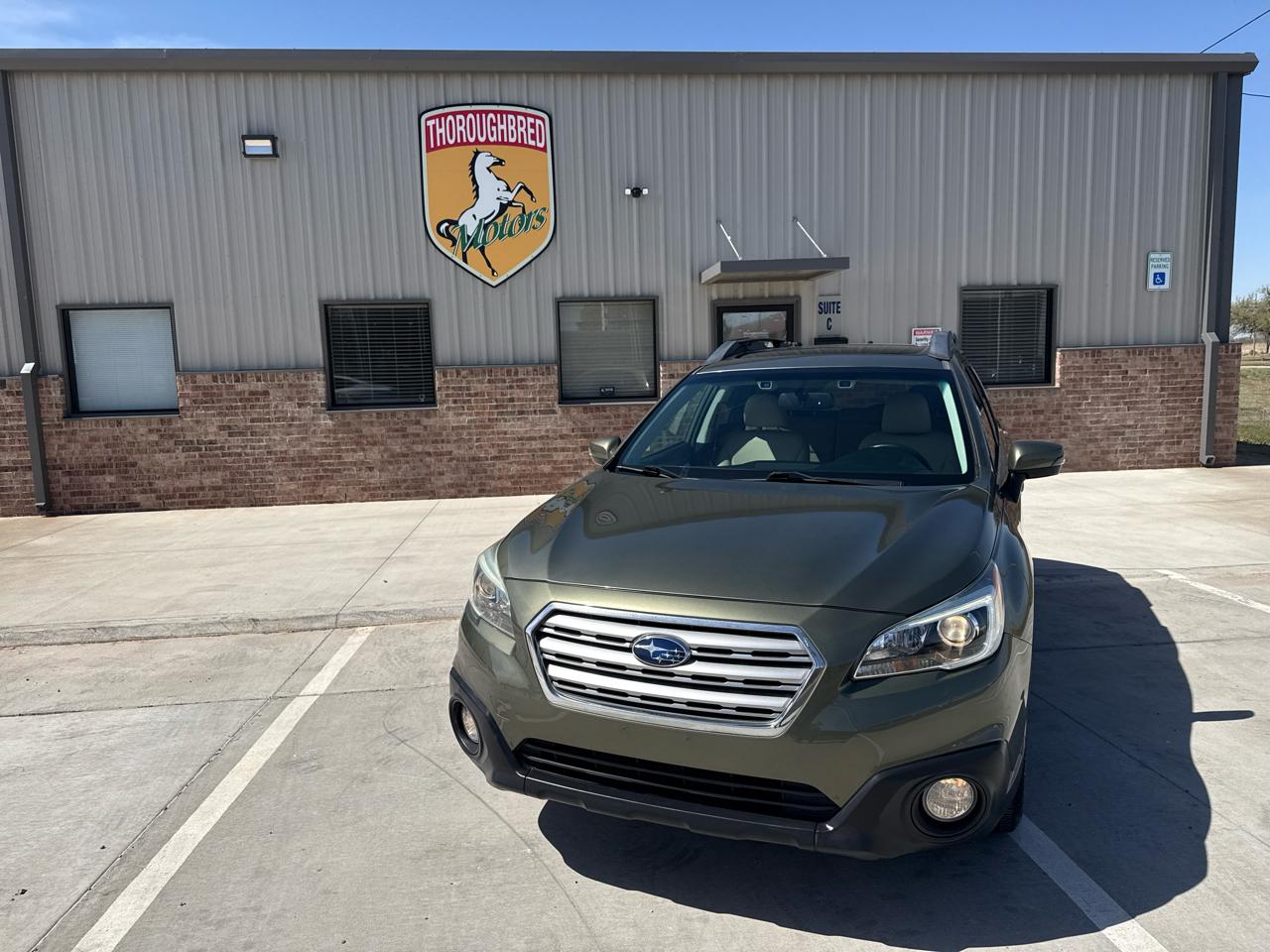 Subaru Outback 4dr Wgn 2.5i Limited 2016