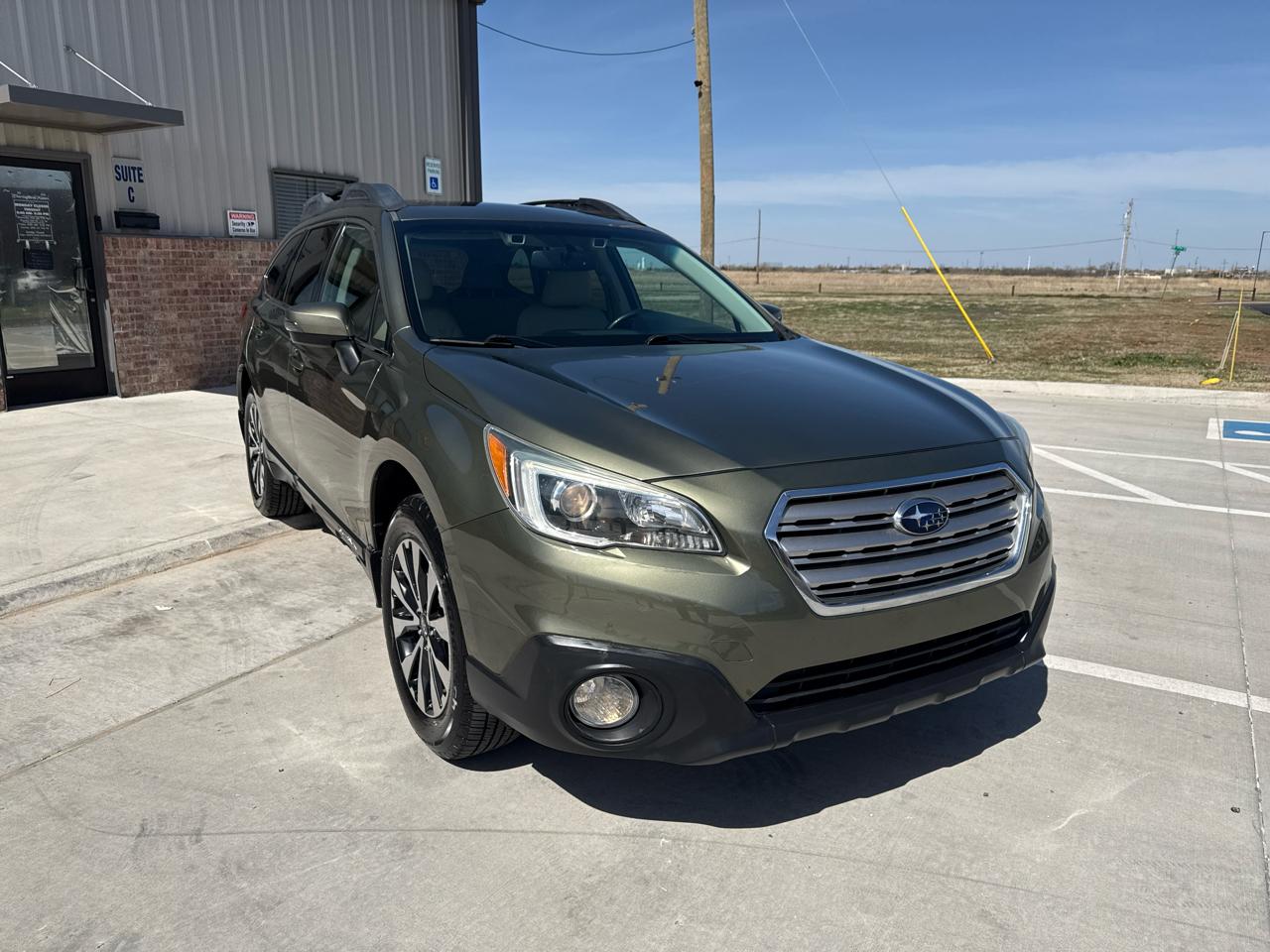 Subaru Outback 4dr Wgn 2.5i Limited 2016