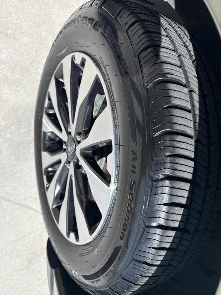 Subaru Outback 4dr Wgn 2.5i Limited 2016