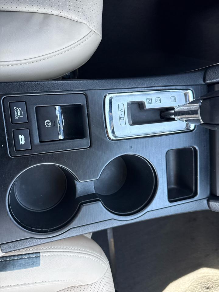 Subaru Outback 4dr Wgn 2.5i Limited 2016