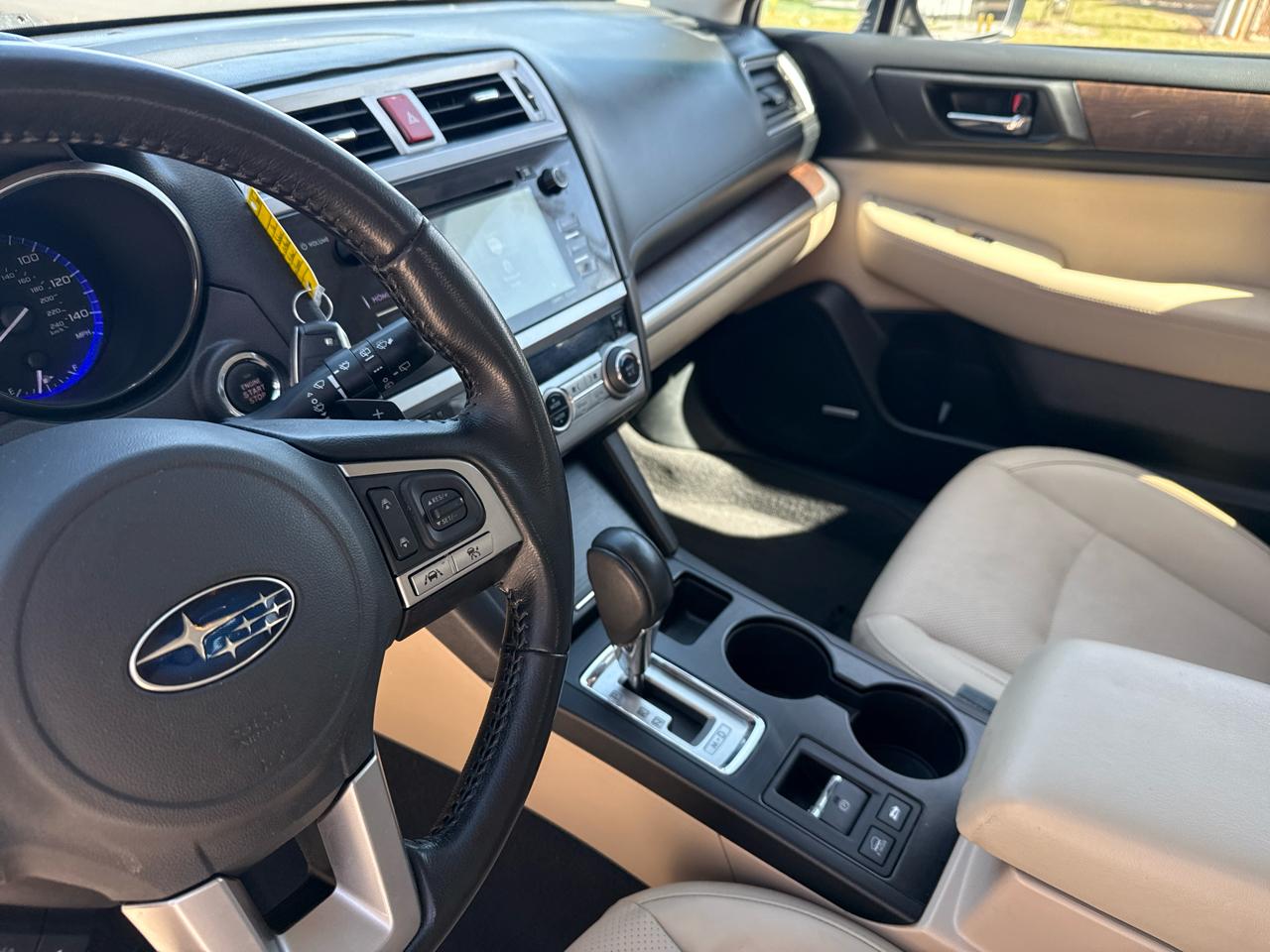 Subaru Outback 4dr Wgn 2.5i Limited 2016