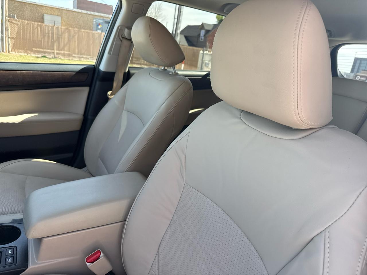 Subaru Outback 4dr Wgn 2.5i Limited 2016