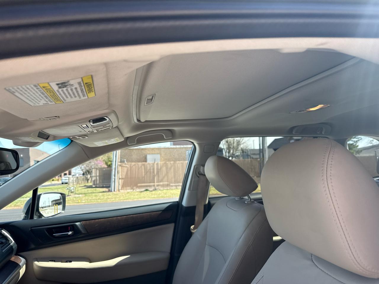 Subaru Outback 4dr Wgn 2.5i Limited 2016