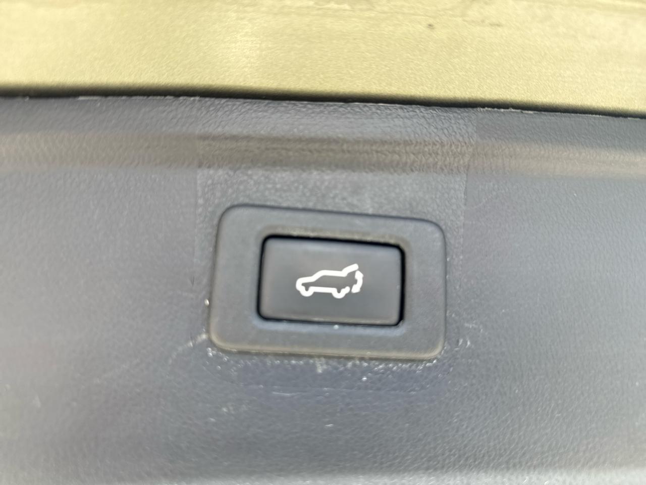 Subaru Outback 4dr Wgn 2.5i Limited 2016