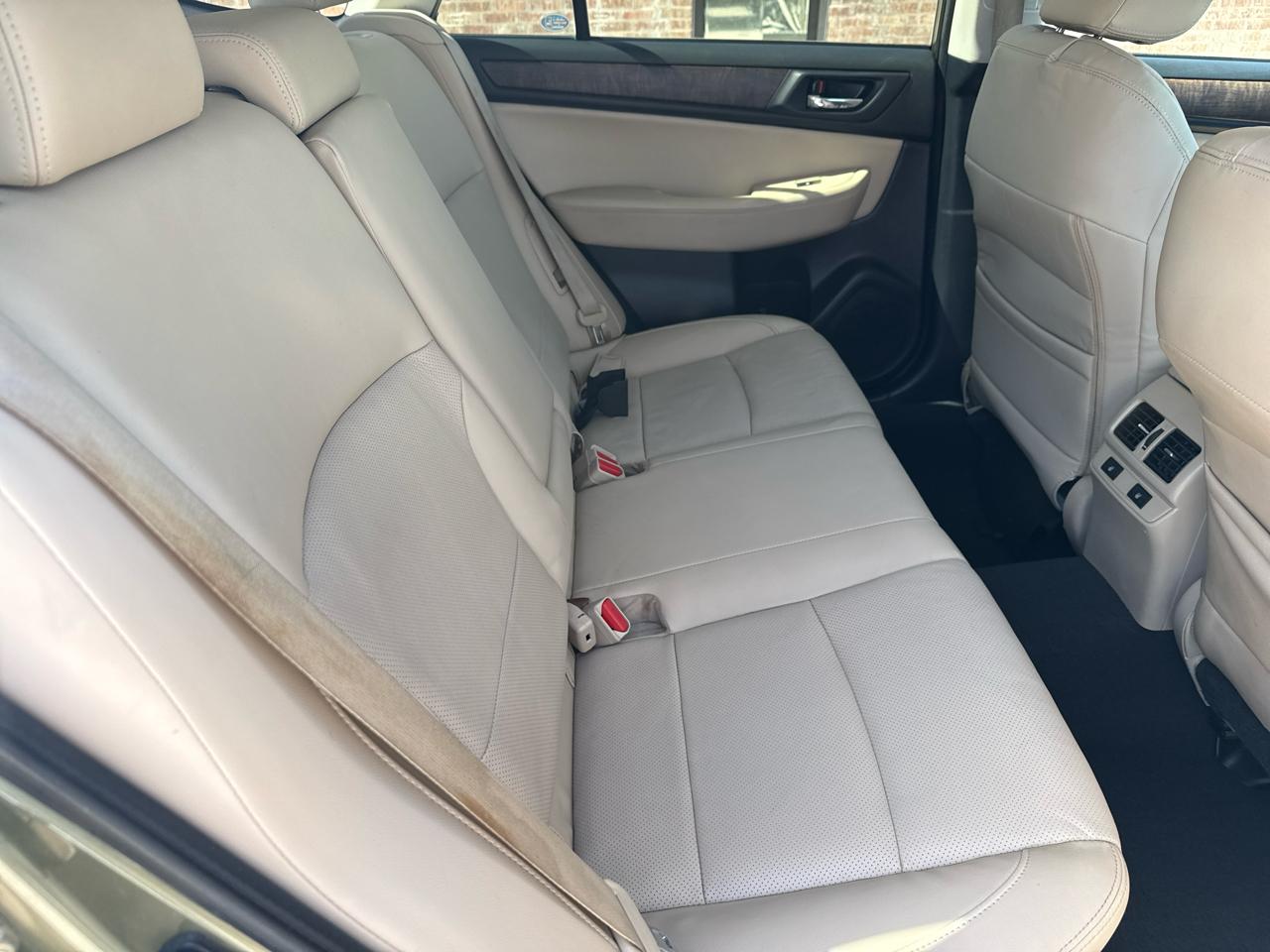 Subaru Outback 4dr Wgn 2.5i Limited 2016