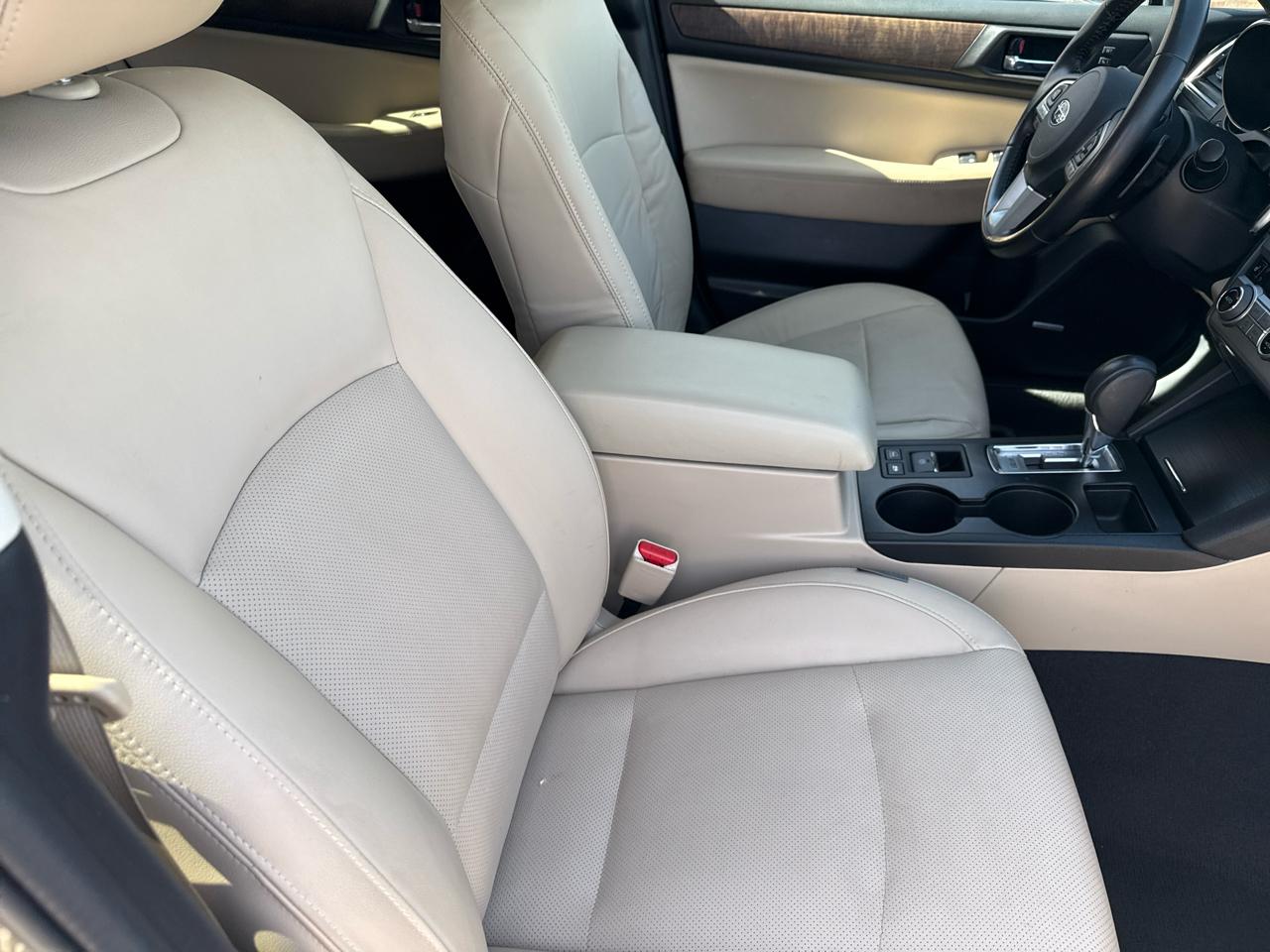 Subaru Outback 4dr Wgn 2.5i Limited 2016