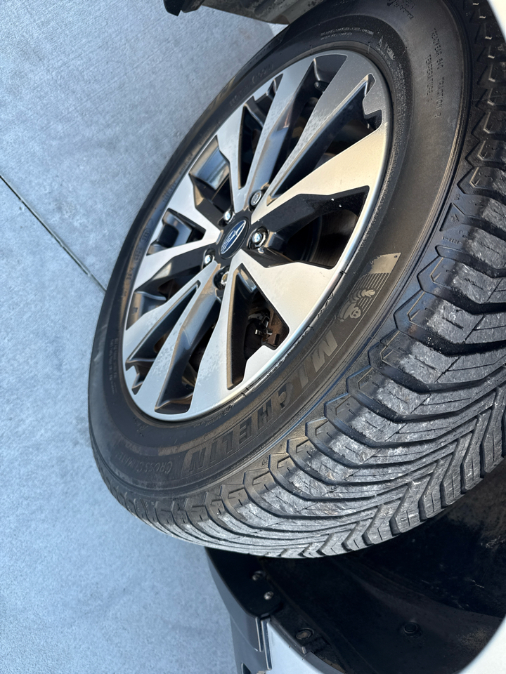 Subaru Outback 4dr Wgn 3.6R Limited 2016