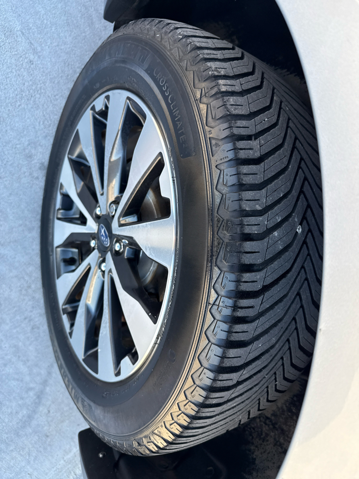 Subaru Outback 4dr Wgn 3.6R Limited 2016