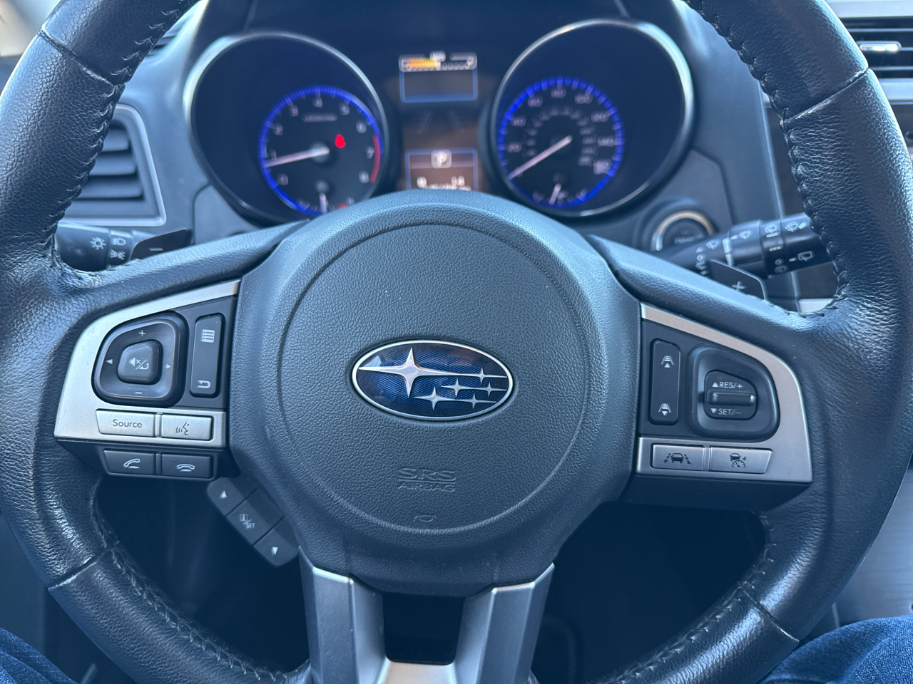 Subaru Outback 4dr Wgn 3.6R Limited 2016