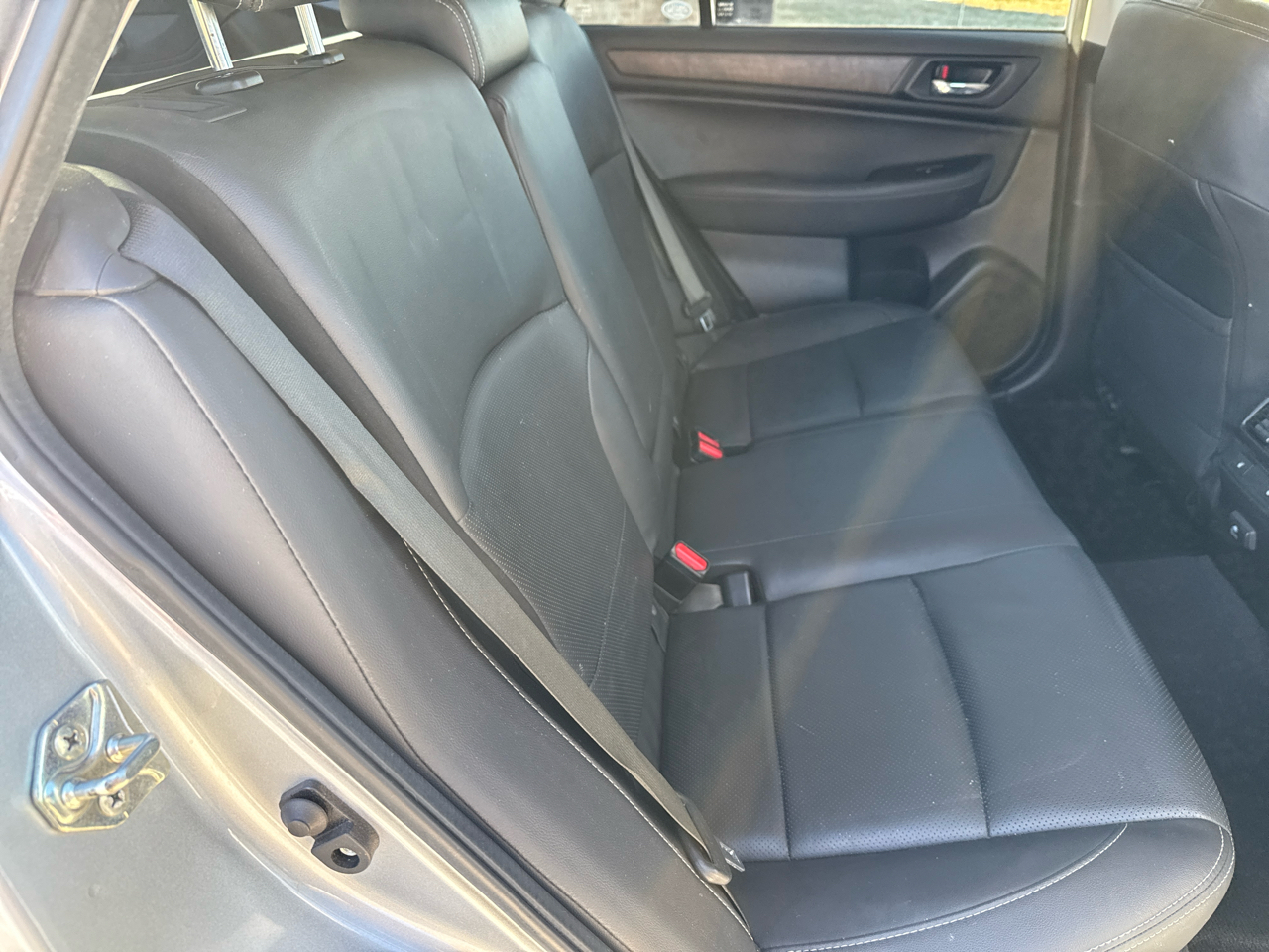 Subaru Outback 4dr Wgn 3.6R Limited 2016