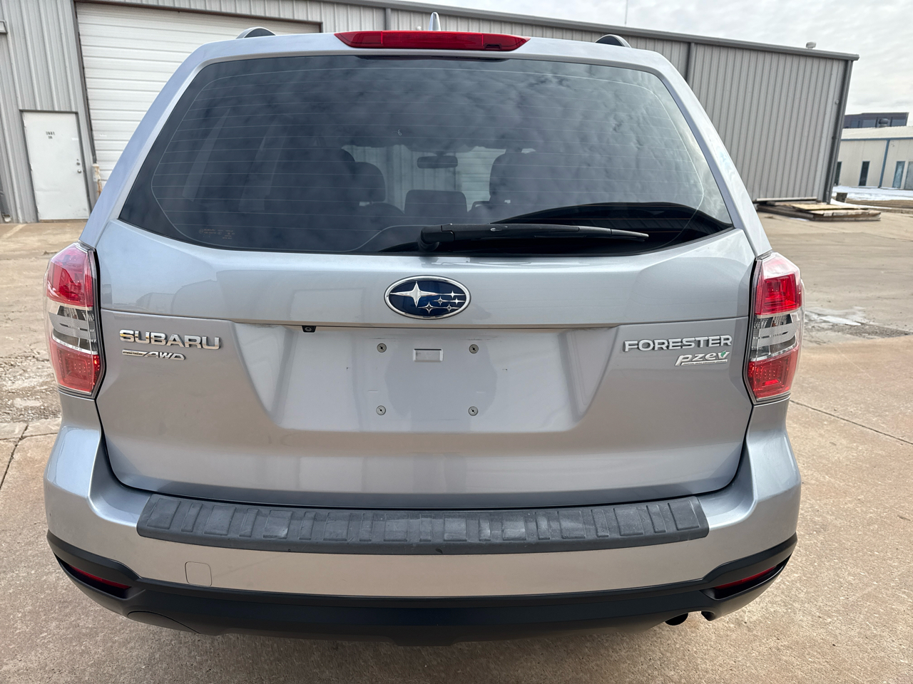 Subaru Forester 4dr CVT 2.5i PZEV 2016