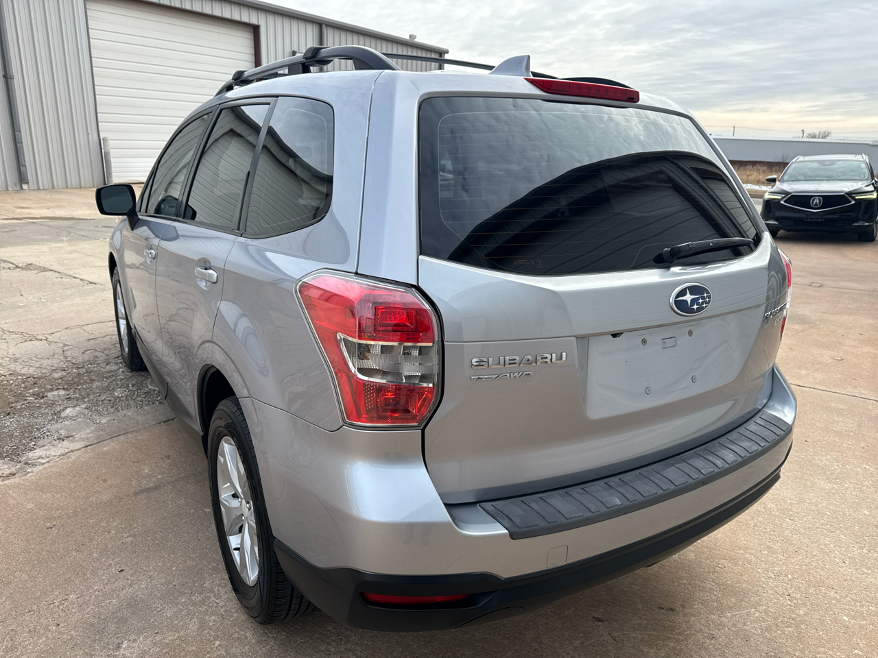 Subaru Forester 4dr CVT 2.5i PZEV 2016