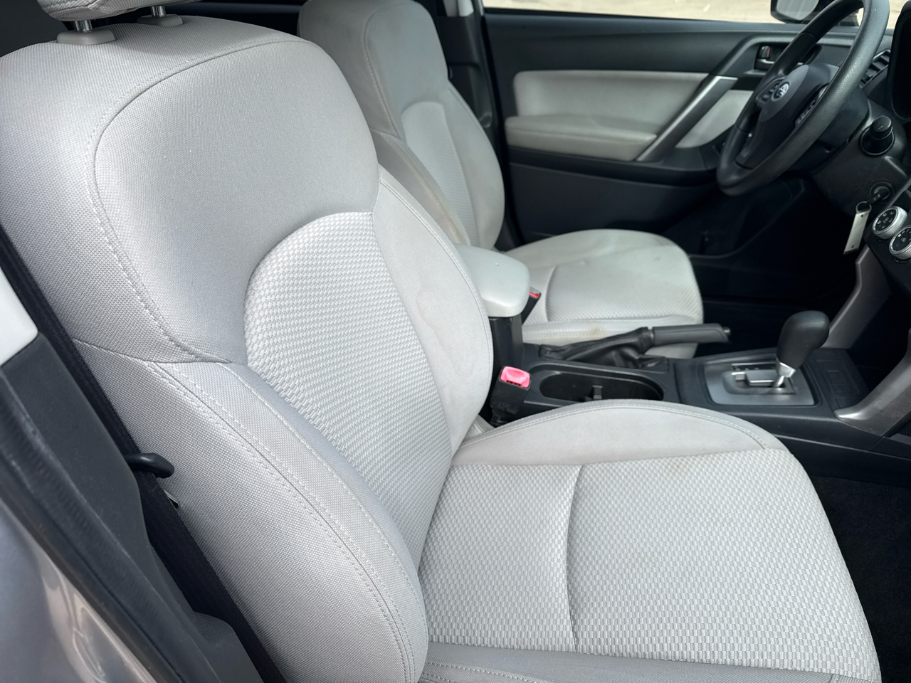 Subaru Forester 4dr CVT 2.5i PZEV 2016