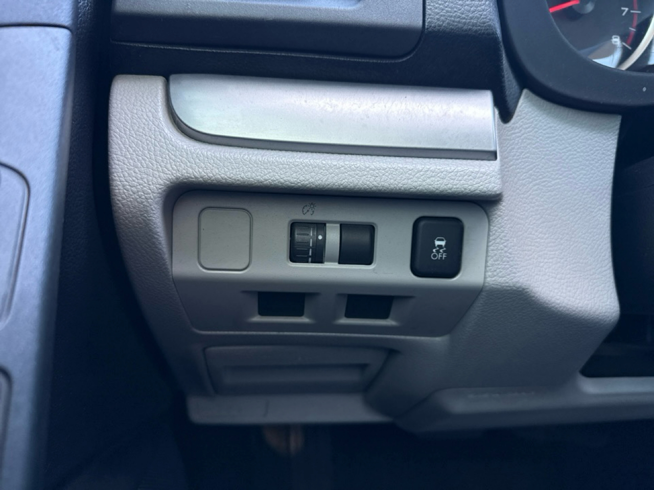 Subaru Forester 4dr CVT 2.5i PZEV 2015