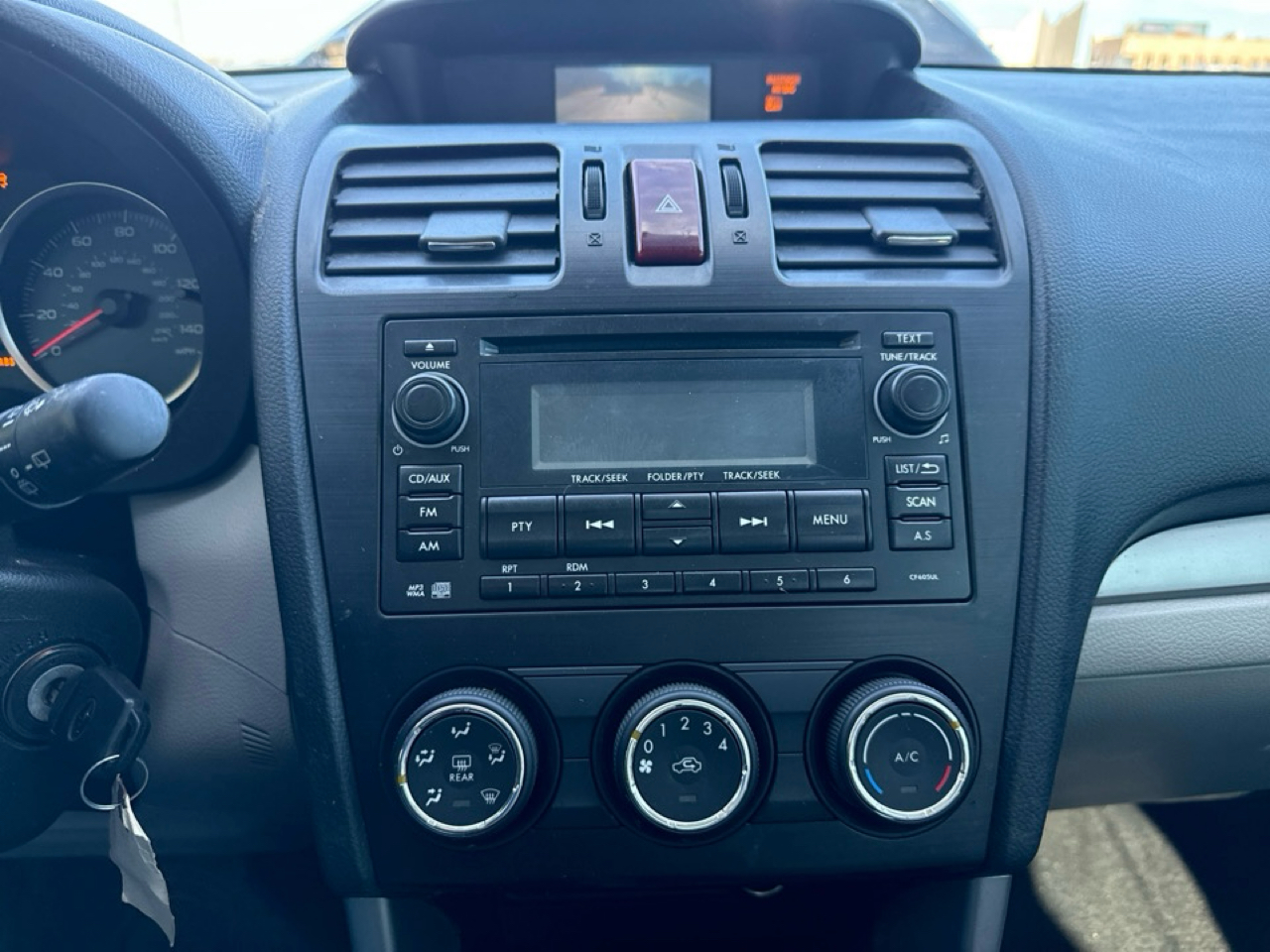 Subaru Forester 4dr CVT 2.5i PZEV 2015