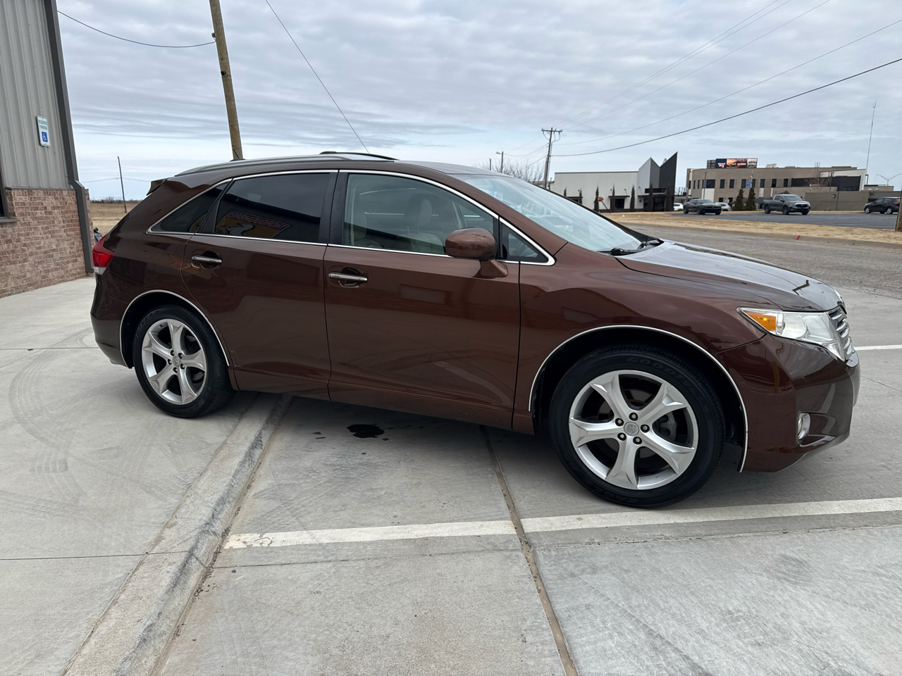 Toyota Venza 4dr Wgn V6 FWD (Natl) 2009