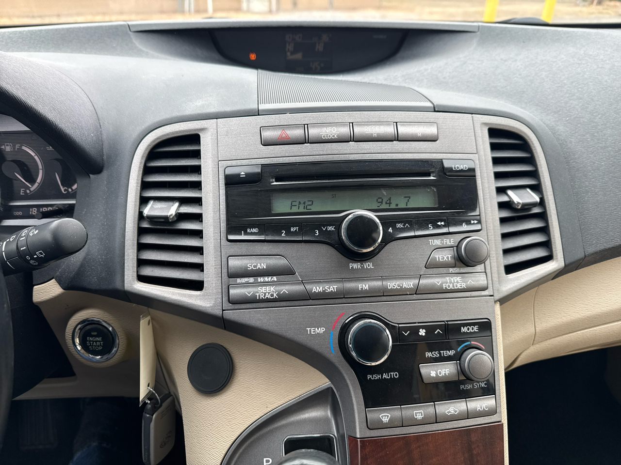 Toyota Venza 4dr Wgn V6 FWD (Natl) 2009