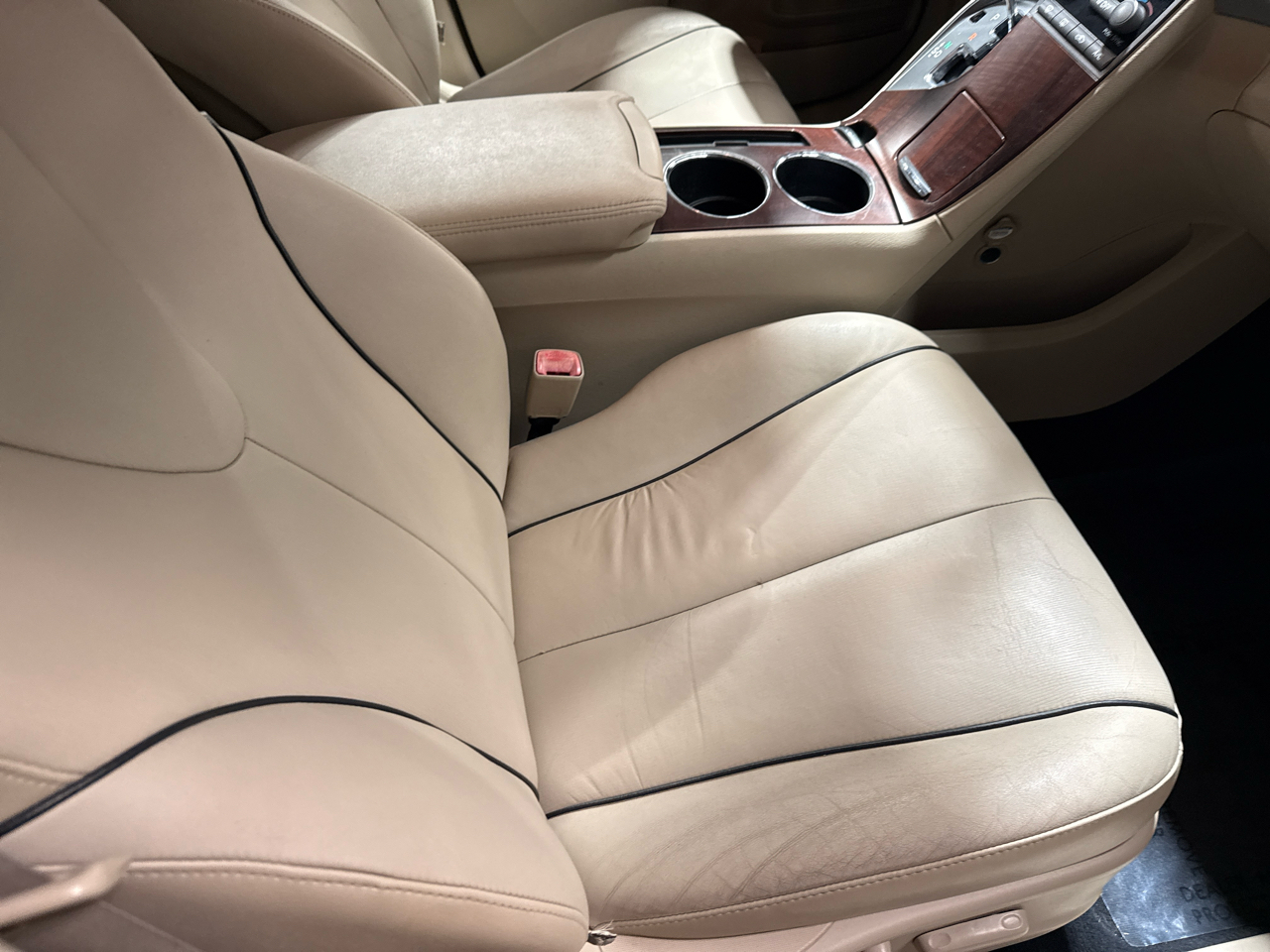 Toyota Venza 4dr Wgn V6 FWD (Natl) 2009